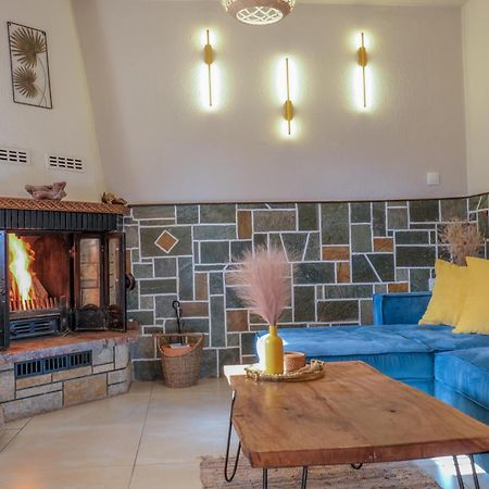 Chara'S Luxury Home Kalambaka Eksteriør billede